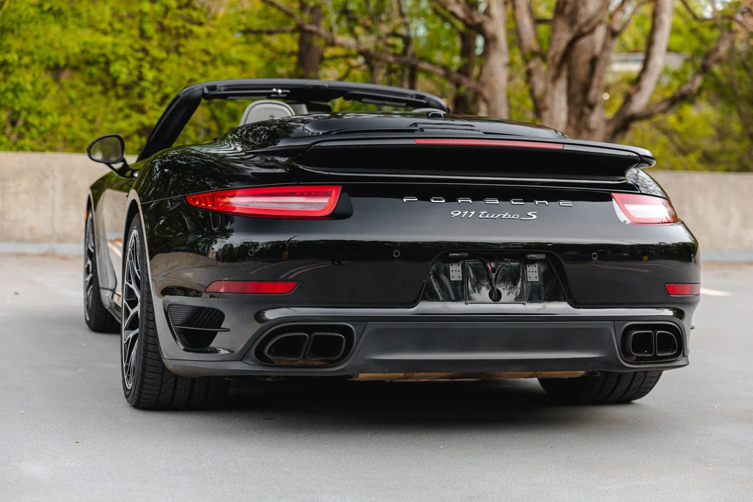 2015 Porsche 991 Turbo S - Image 25 of 31