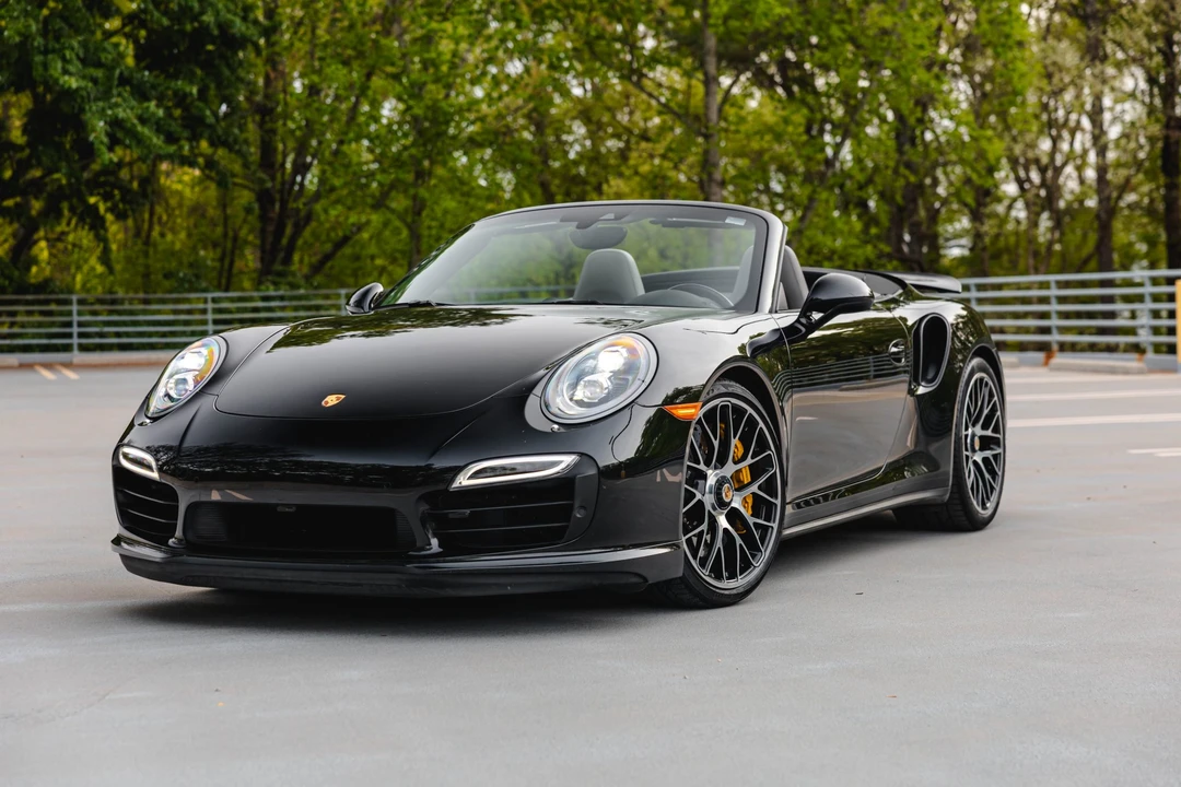 2015 Porsche 991 Turbo S - Image 8 of 31
