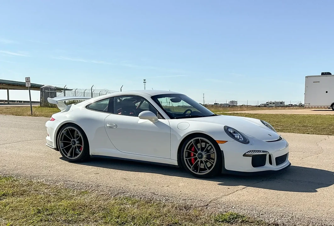 2015 Porsche 991 GT3 - Image 4 of 6
