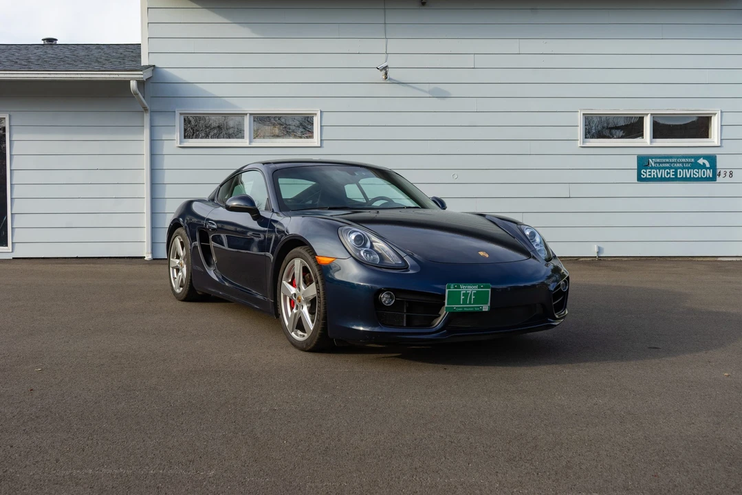 2015 Porsche 981 Cayman S - Image 8 of 31