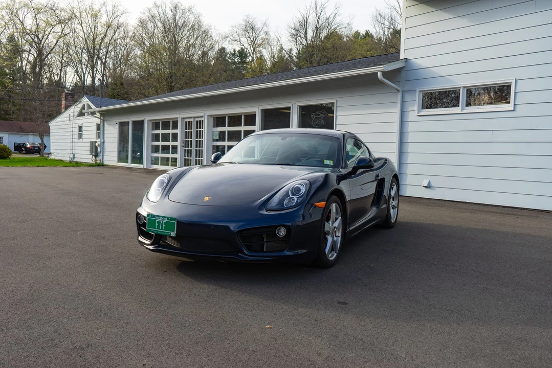2015 Porsche 981 Cayman S - Image 4 of 31