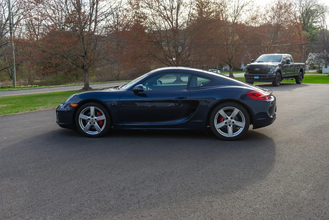 2015 Porsche 981 Cayman S - Image 19 of 31
