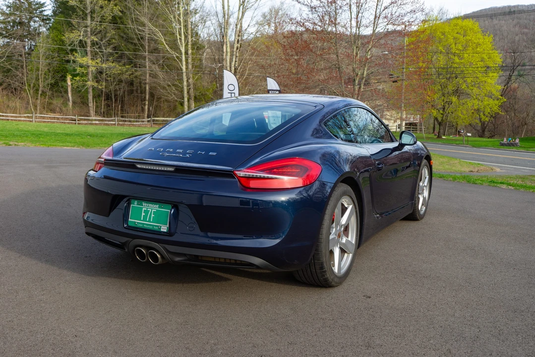 2015 Porsche 981 Cayman S - Image 15 of 31