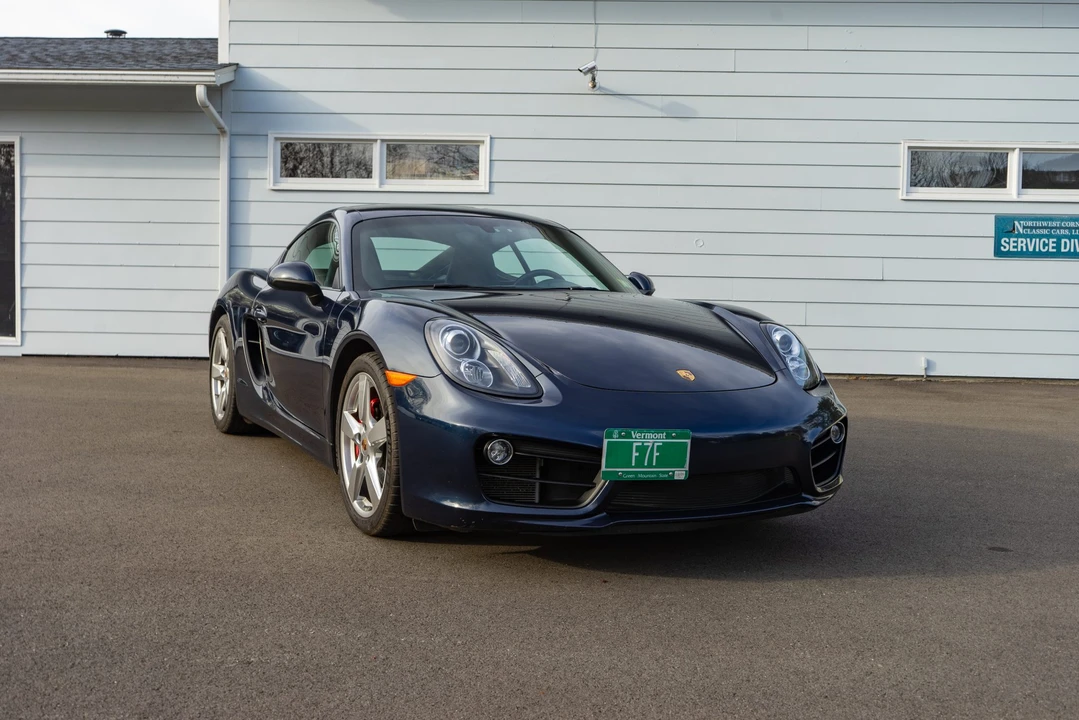 2015 Porsche 981 Cayman S - Image 7 of 31