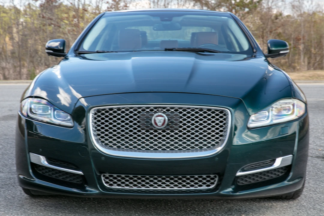 2016 Jaguar X351 XJ - Image 27 of 31