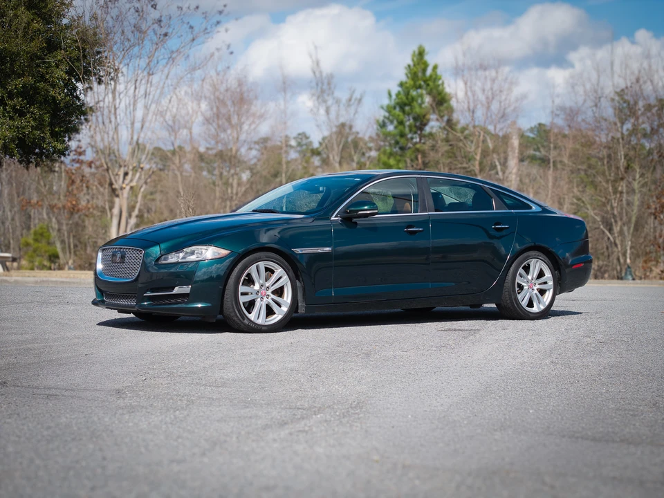 2016 Jaguar X351 XJ - Image 29 of 31