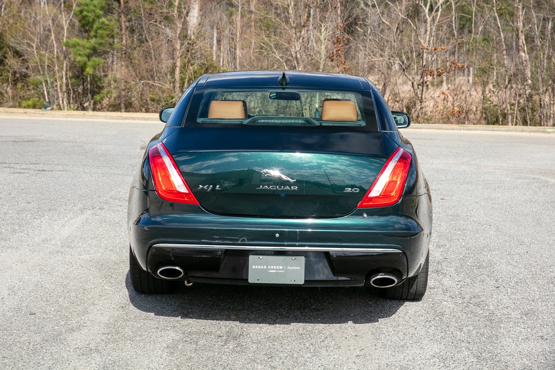 2016 Jaguar X351 XJ - Image 13 of 31