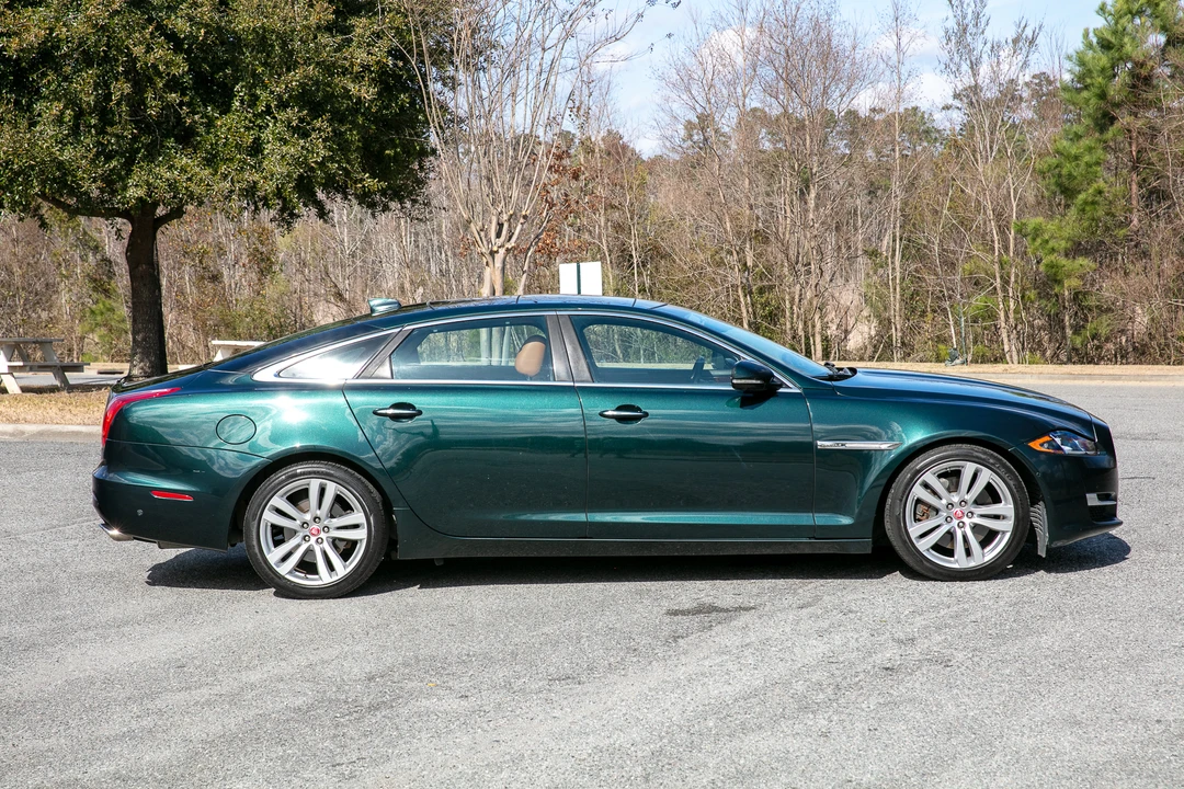 2016 Jaguar X351 XJ - Image 21 of 31