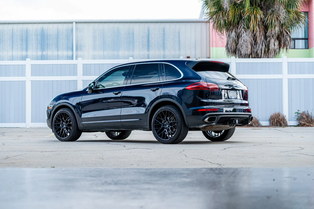 2016 Porsche 958 Cayenne Diesel - Image 18 of 31