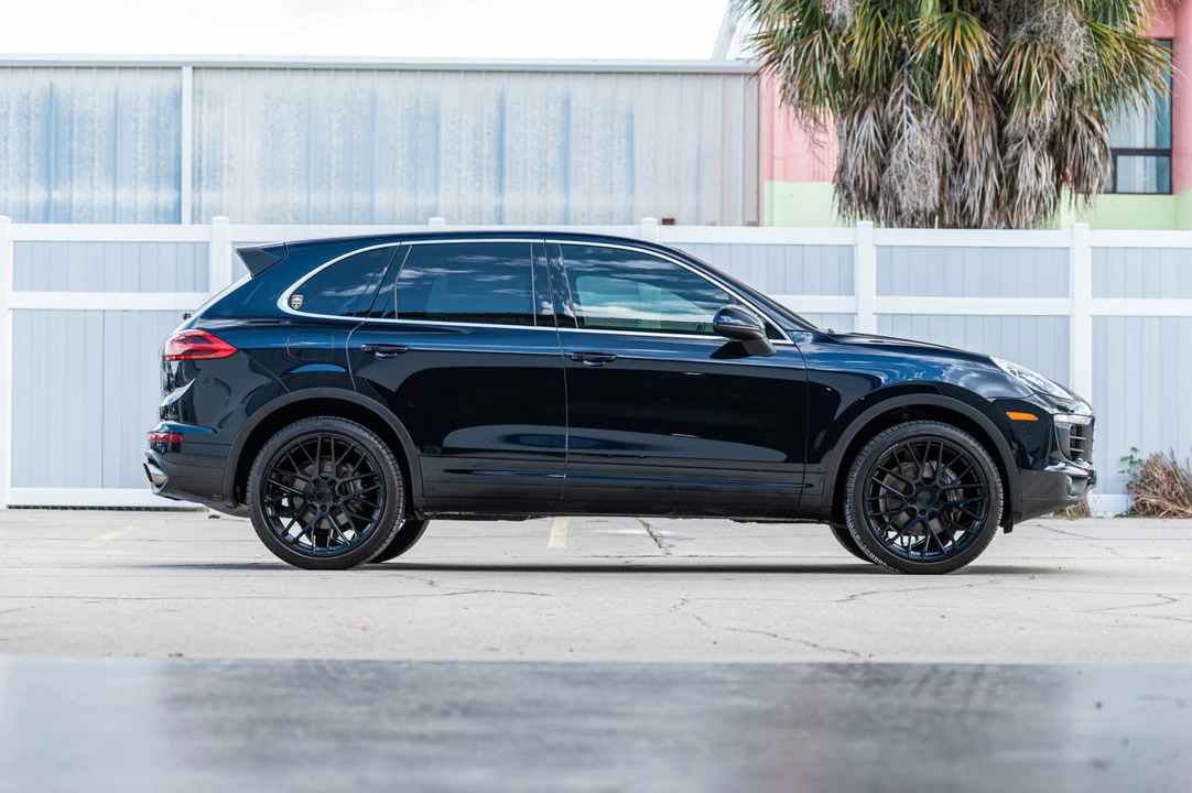 2016 Porsche 958 Cayenne Diesel - Image 27 of 31