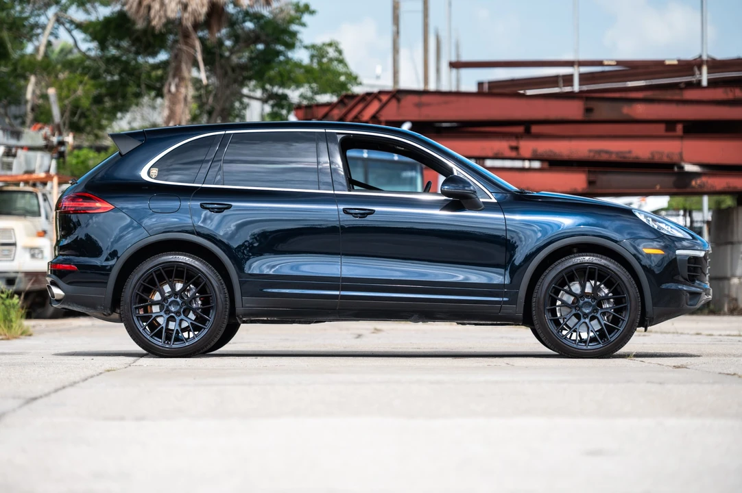 2016 Porsche 958 Cayenne Diesel - Image 11 of 31