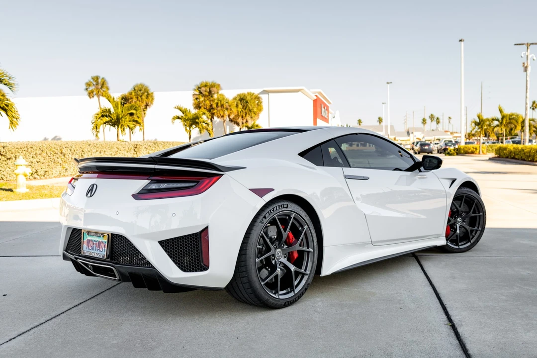 2017 Acura NC1 NSX - Image 12 of 31