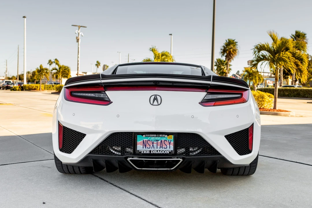 2017 Acura NC1 NSX - Image 10 of 31