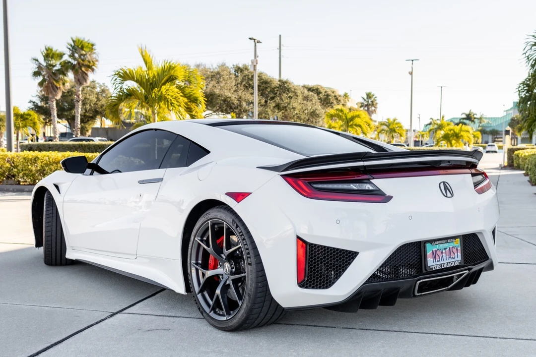 2017 Acura NC1 NSX - Image 8 of 31