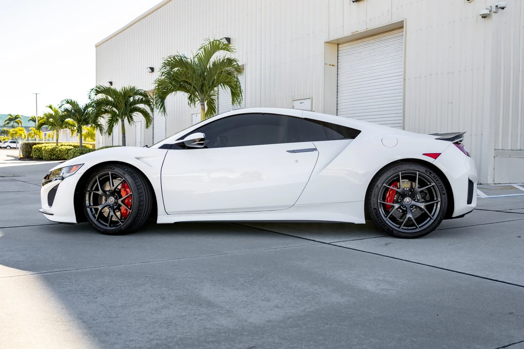 2017 Acura NC1 NSX - Image 7 of 31
