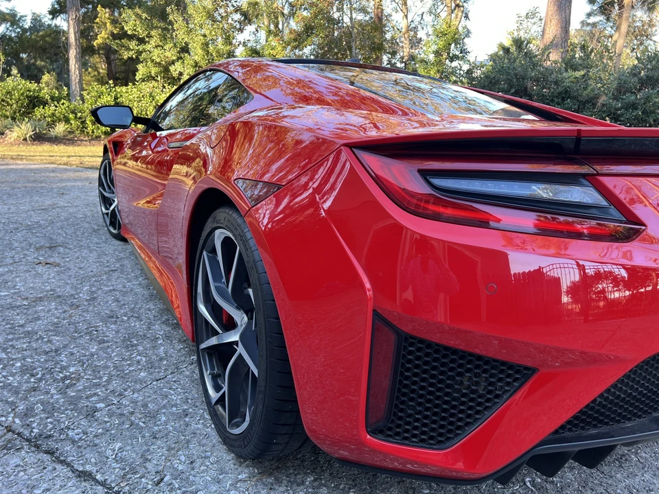 2017 Acura NC1 NSX - Image 20 of 31