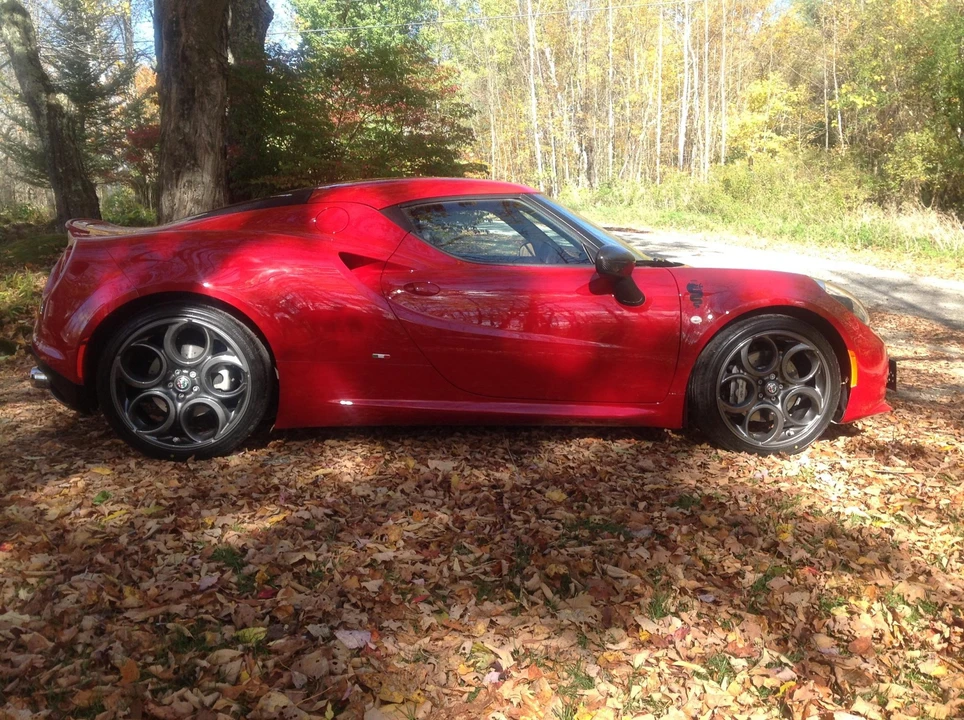 2017 Alfa Romeo 4C Coupe - Image 10 of 31