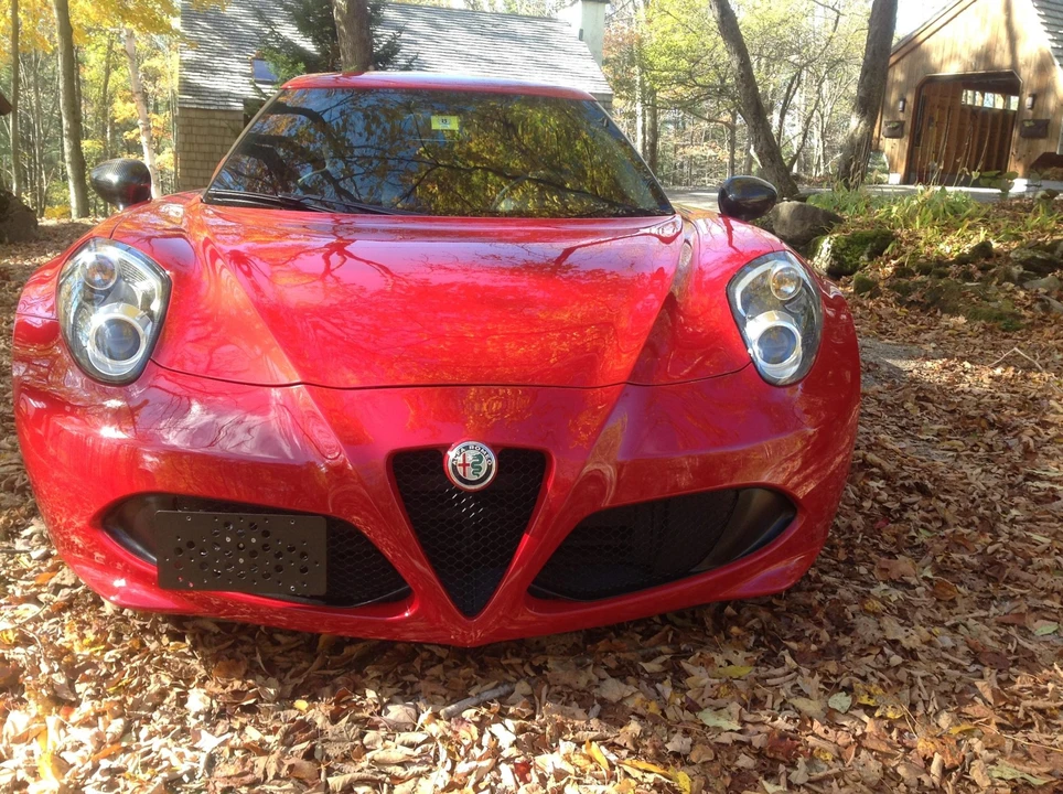 2017 Alfa Romeo 4C Coupe - Image 6 of 31