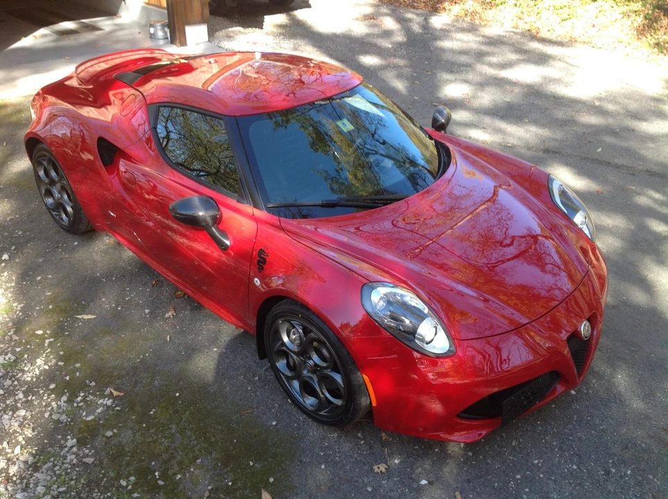 2017 Alfa Romeo 4C Coupe - Image 9 of 31