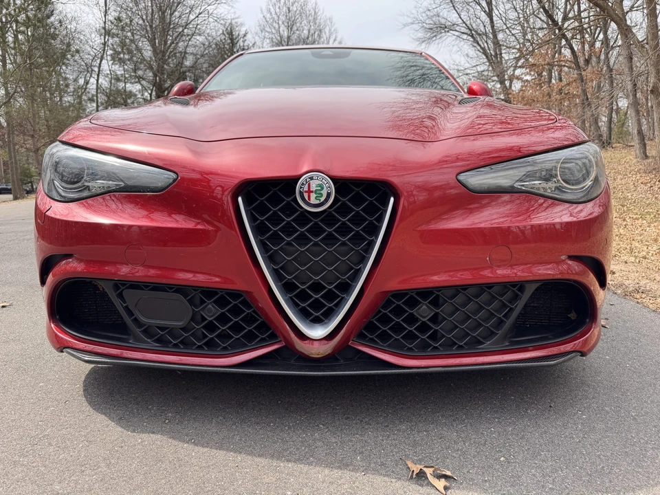 2017 Alfa Romeo Giulia Quadrifoglio - Image 5 of 31