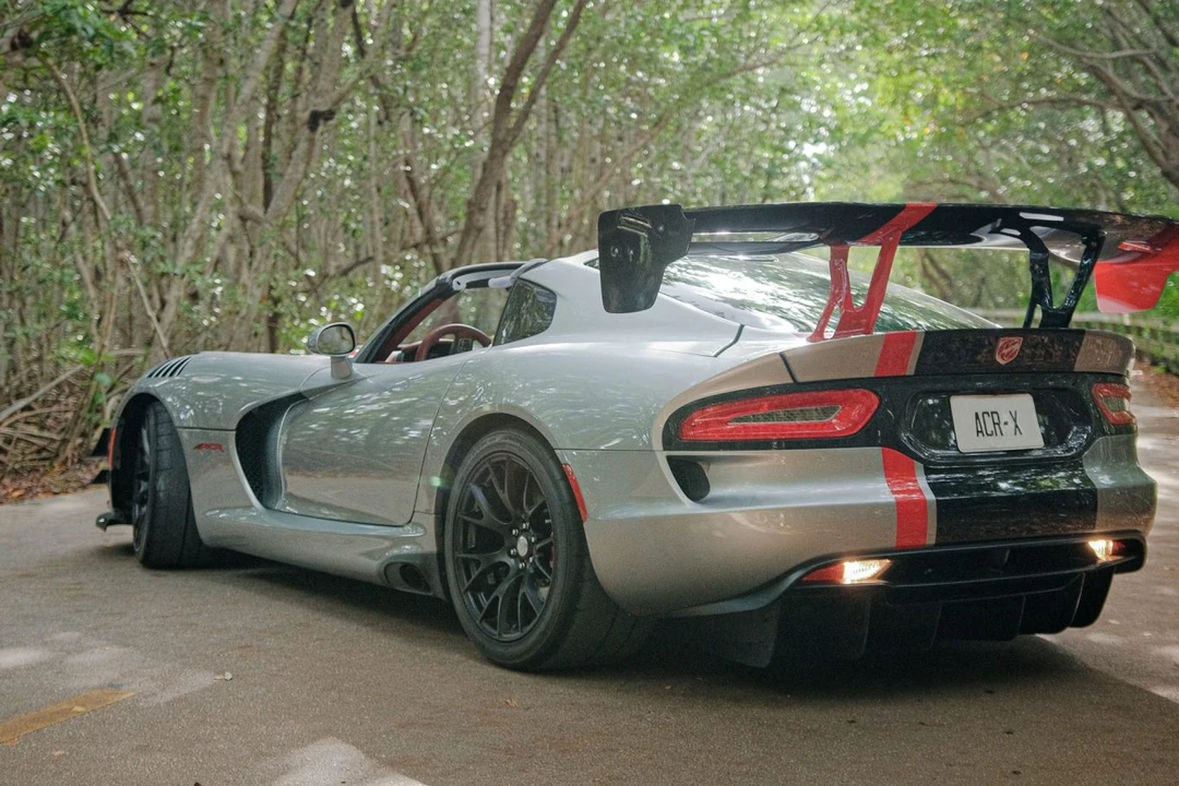 2017 Dodge Viper ACR 5th Gen - Image 9 of 31