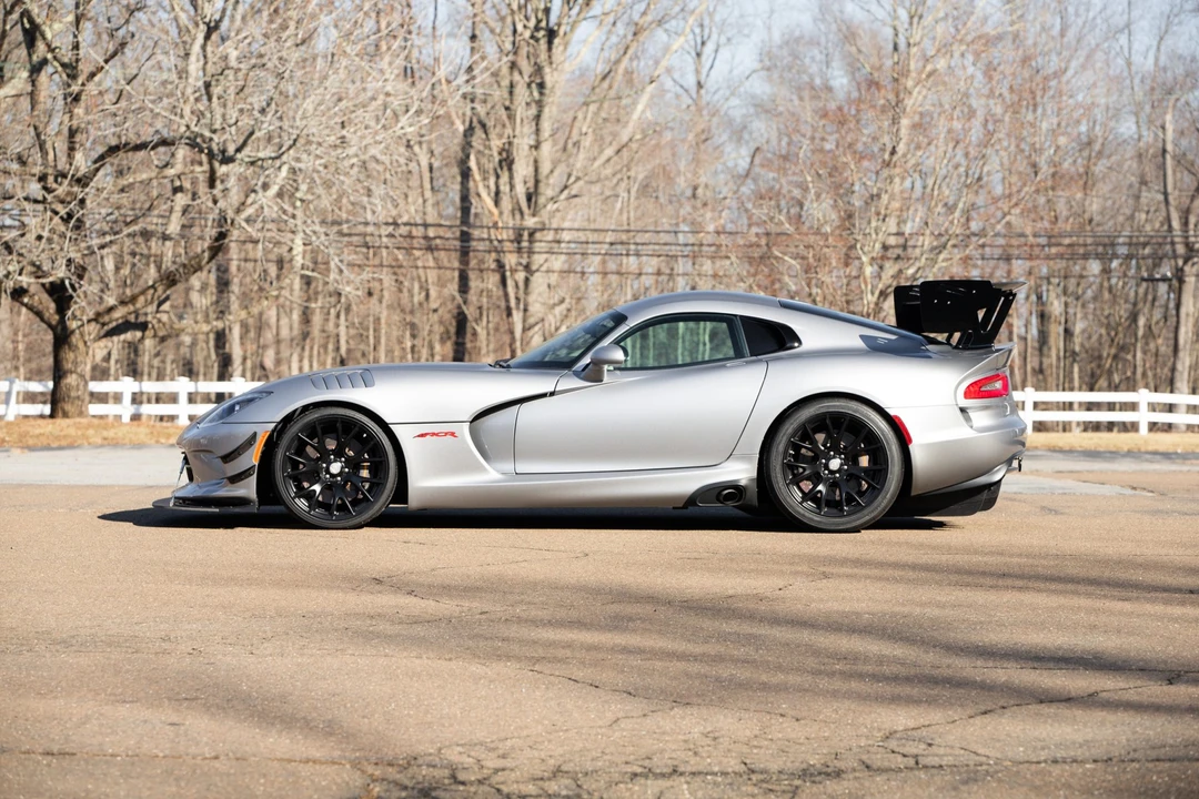 2017 Dodge Viper ACR 5th Gen - Image 6 of 31