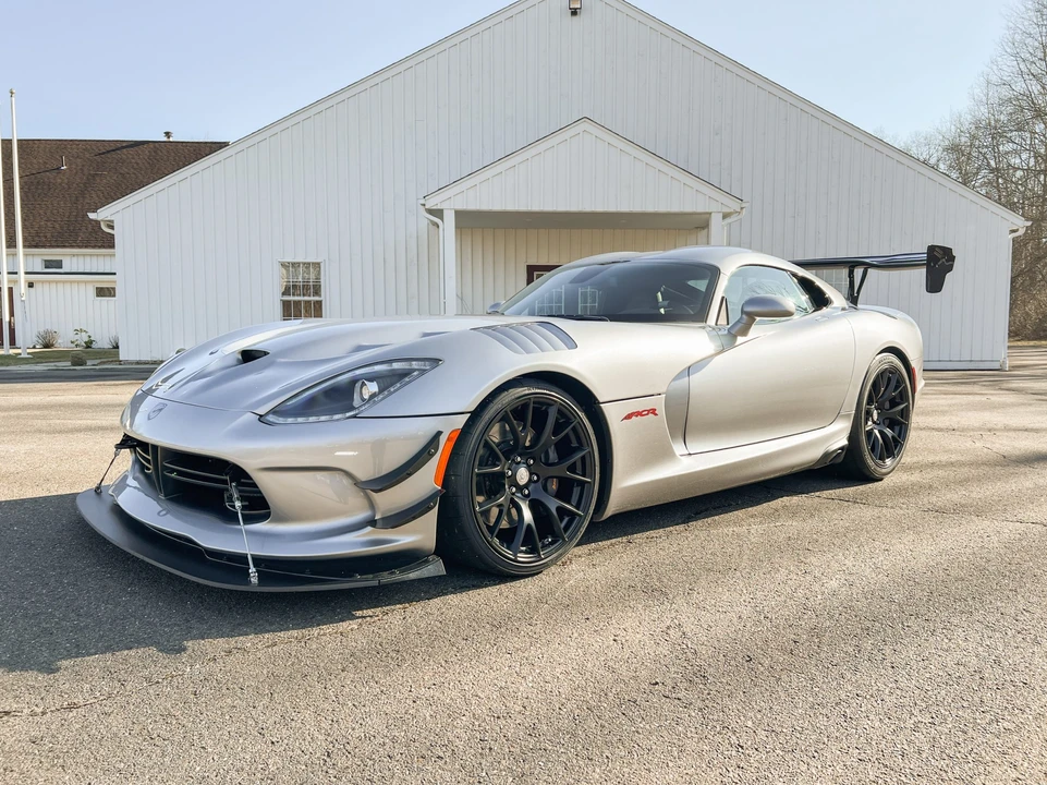 2017 Dodge Viper ACR 5th Gen - Image 14 of 31