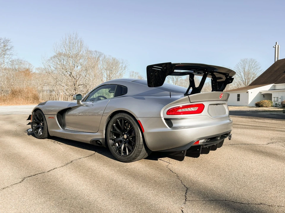 2017 Dodge Viper ACR 5th Gen - Image 16 of 31