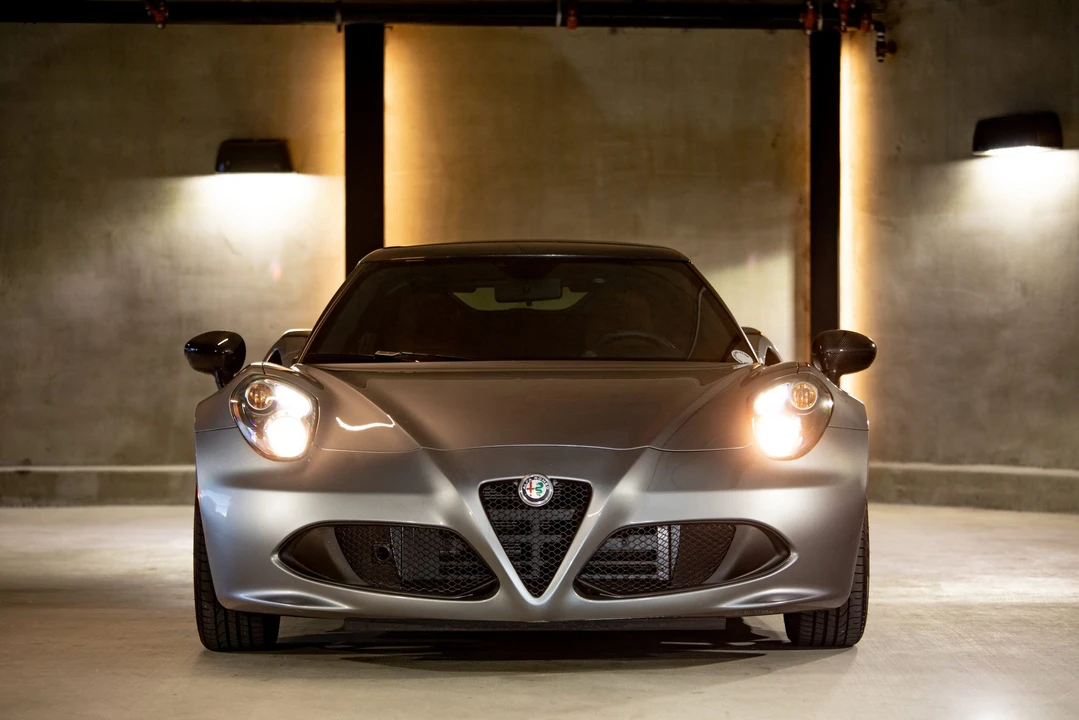 2018 Alfa Romeo 4C Coupe - Image 27 of 31