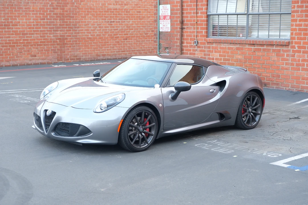 2018 Alfa Romeo 4C Coupe - Image 16 of 31