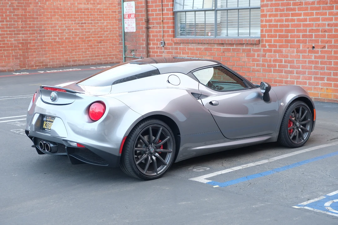 2018 Alfa Romeo 4C Coupe - Image 20 of 31