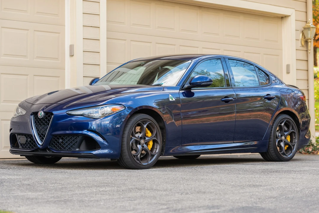 2018 Alfa Romeo Giulia Quadrifoglio - Image 2 of 31
