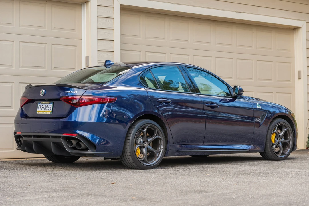 2018 Alfa Romeo Giulia Quadrifoglio - Image 6 of 31