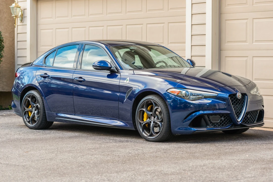 2018 Alfa Romeo Giulia Quadrifoglio - Image 8 of 31