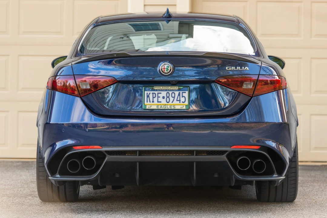 2018 Alfa Romeo Giulia Quadrifoglio - Image 5 of 31