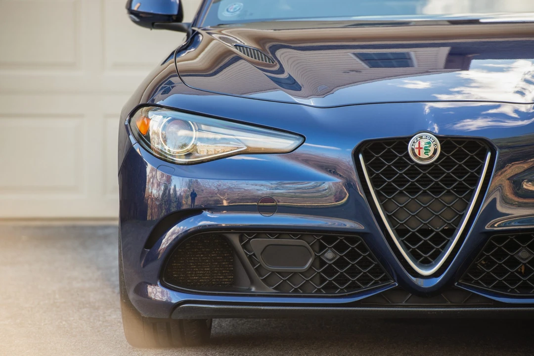 2018 Alfa Romeo Giulia Quadrifoglio - Image 14 of 31