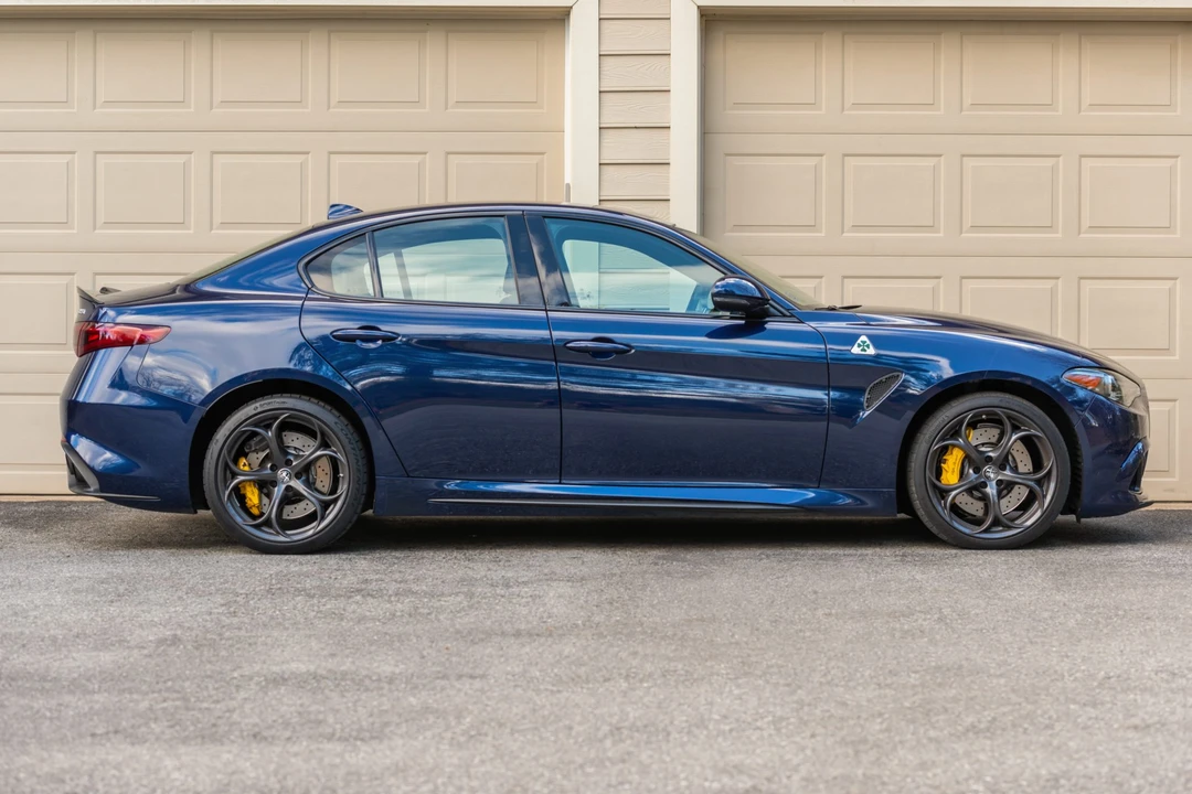 2018 Alfa Romeo Giulia Quadrifoglio - Image 7 of 31