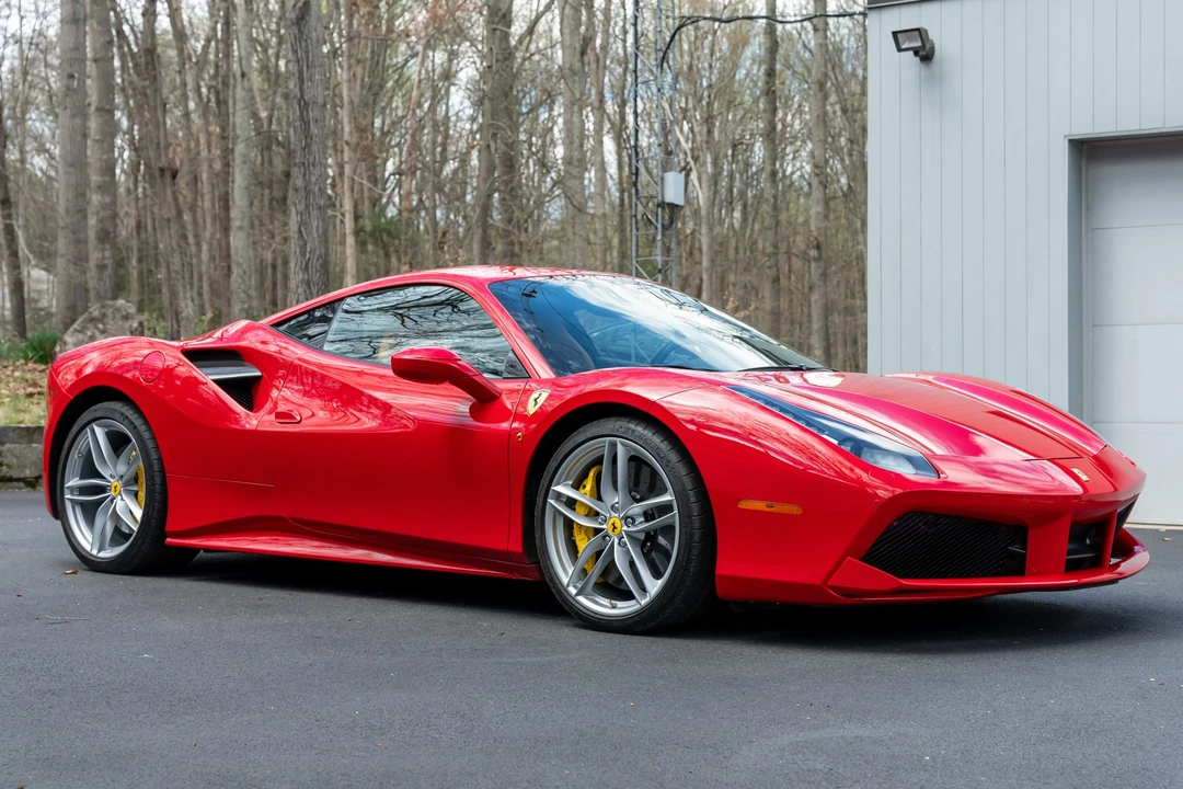 2018 Ferrari 488 GTB - Image 9 of 31