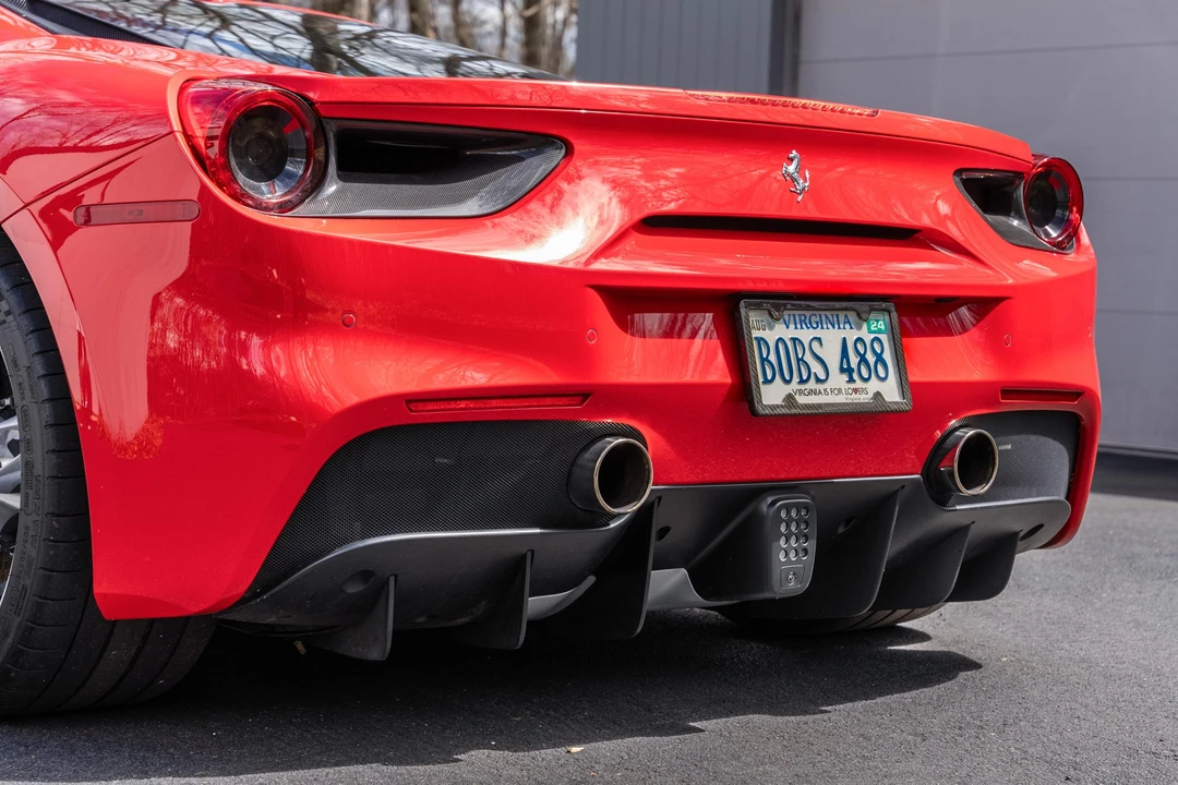 2018 Ferrari 488 GTB - Image 23 of 31