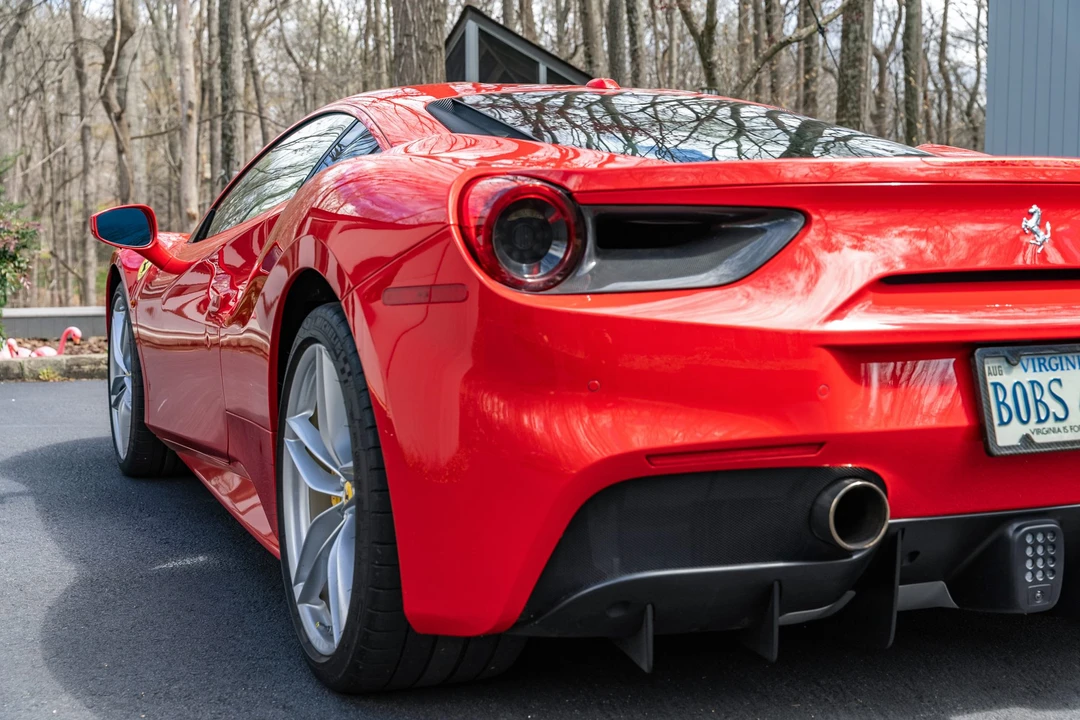 2018 Ferrari 488 GTB - Image 22 of 31