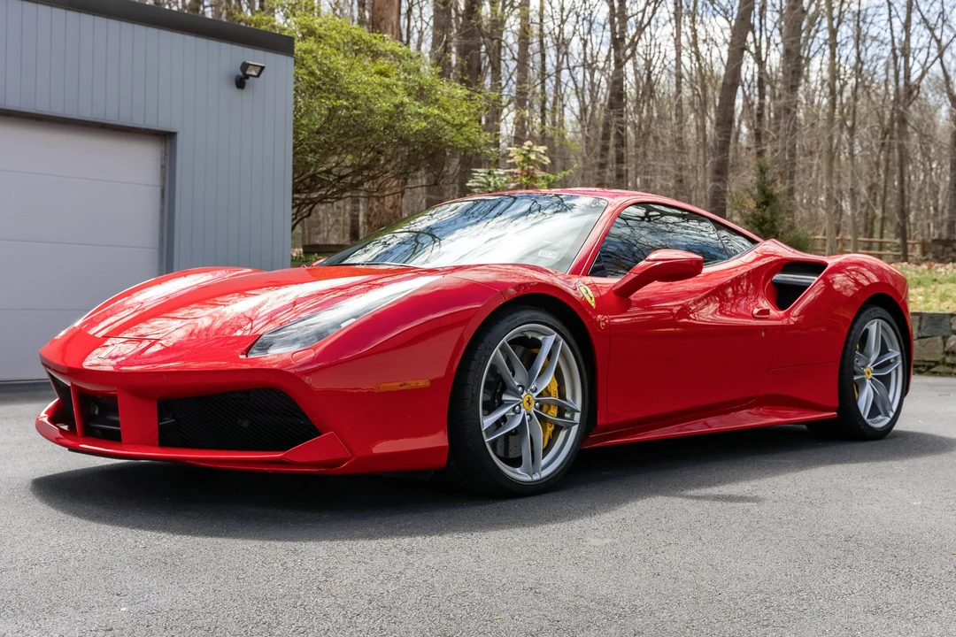 2018 Ferrari 488 GTB - Image 2 of 31