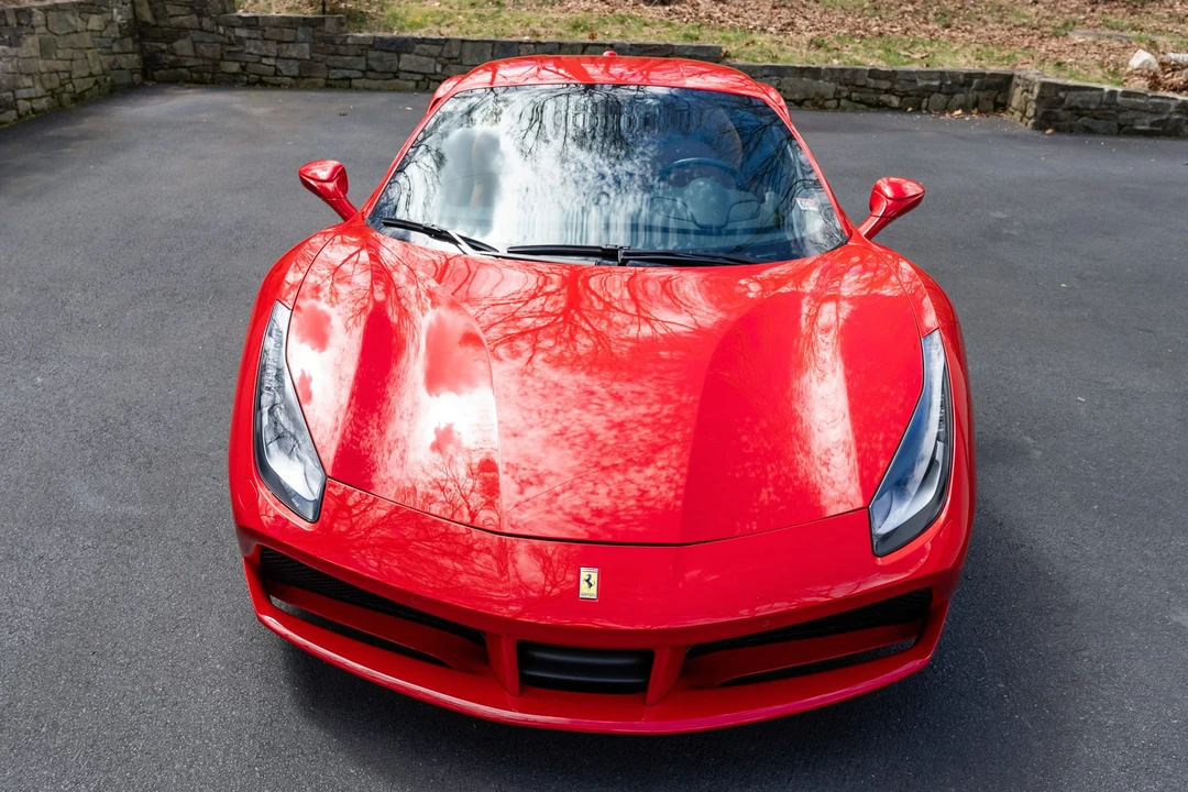 2018 Ferrari 488 GTB - Image 13 of 31