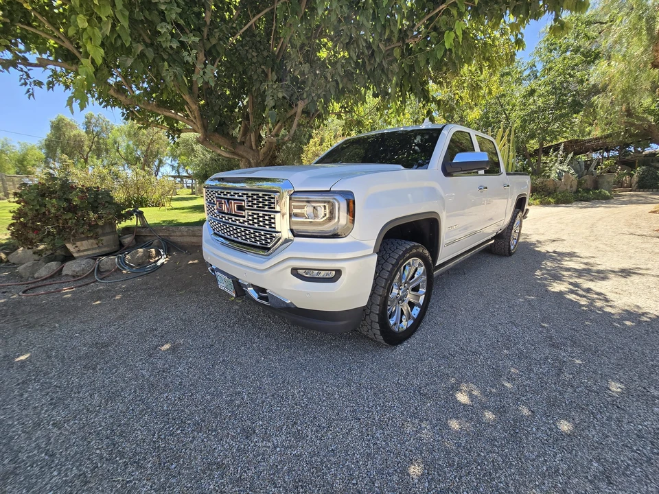 2018 GMC Sierra 4th Gen - Image 26 of 31