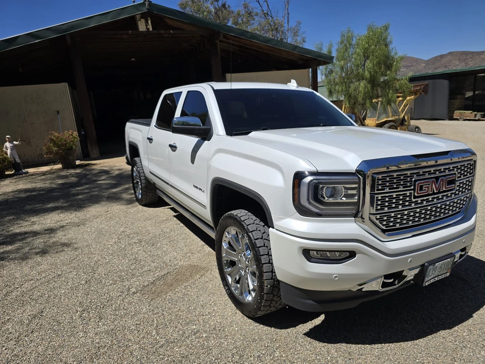 2018 GMC Sierra 4th Gen - Image 19 of 31