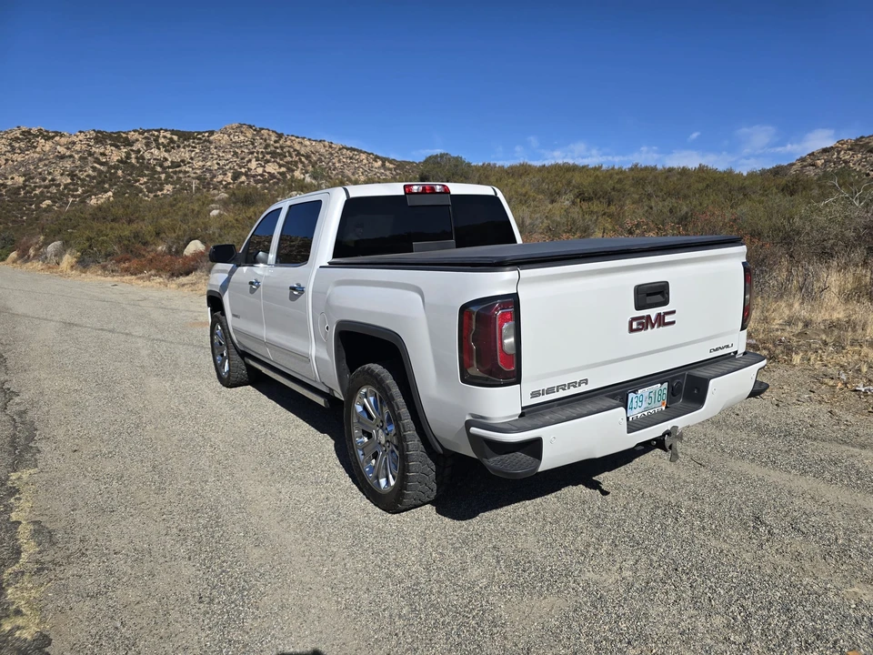 2018 GMC Sierra 4th Gen - Image 7 of 31