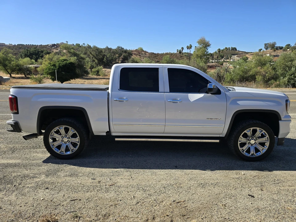 2018 GMC Sierra 4th Gen - Image 28 of 31
