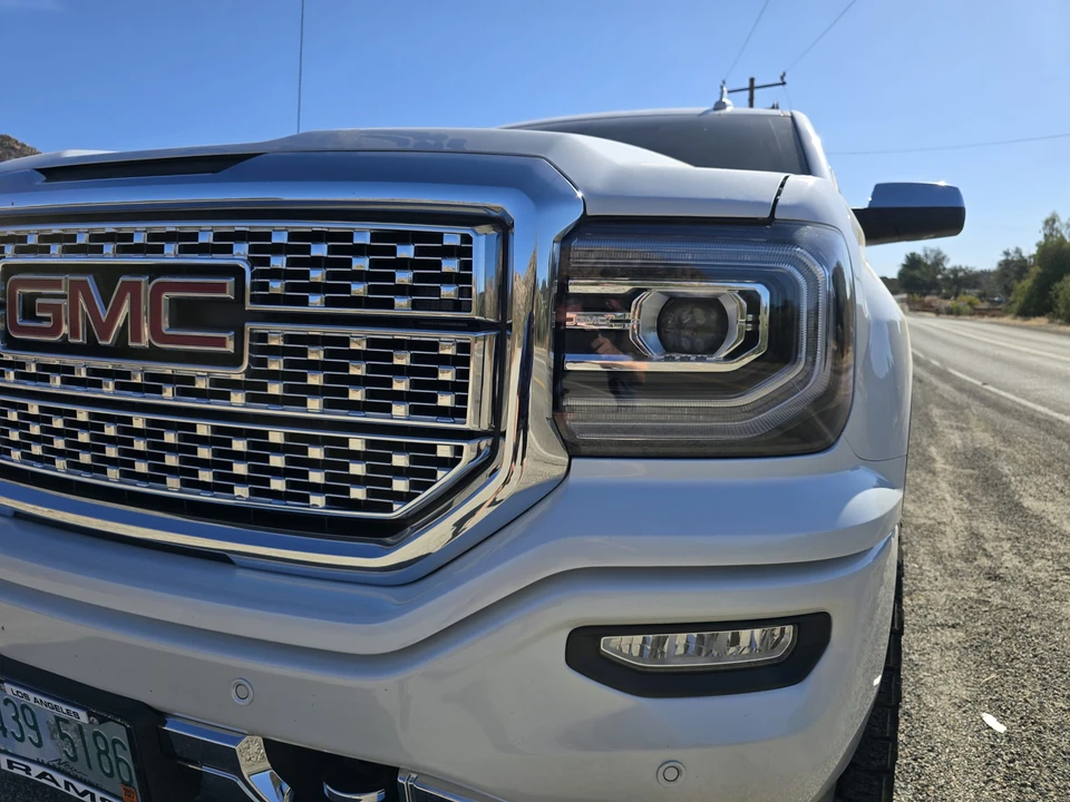 2018 GMC Sierra 4th Gen - Image 14 of 31