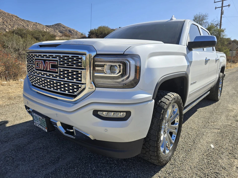 2018 GMC Sierra 4th Gen - Image 13 of 31