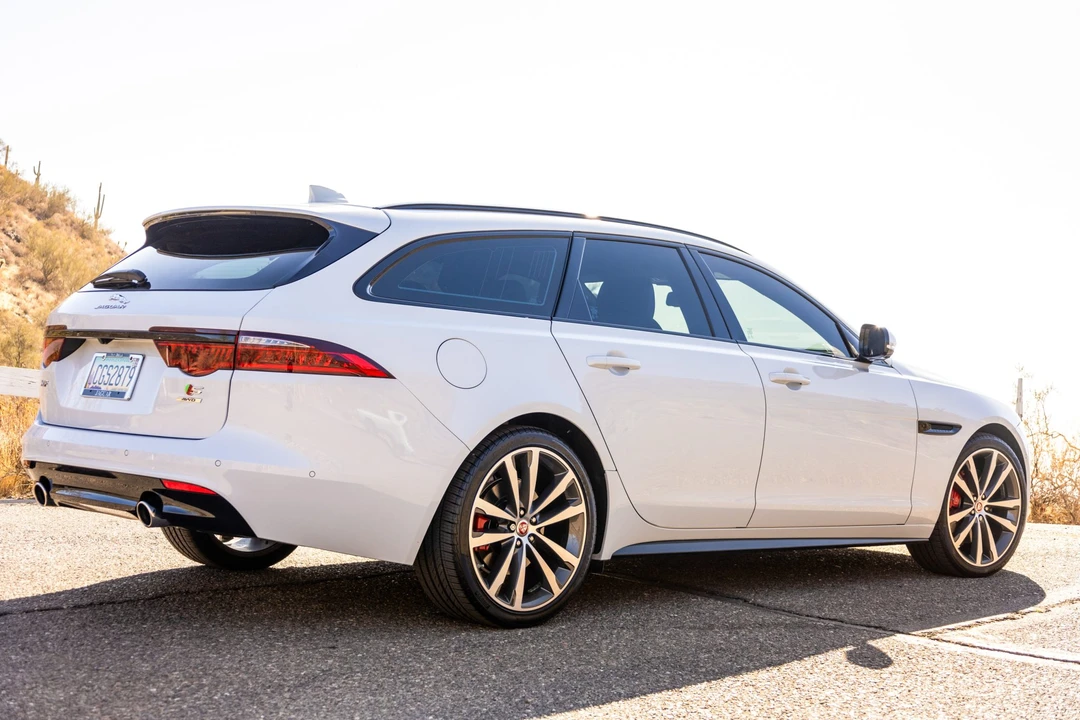 2018 Jaguar X260 XF - Image 7 of 31