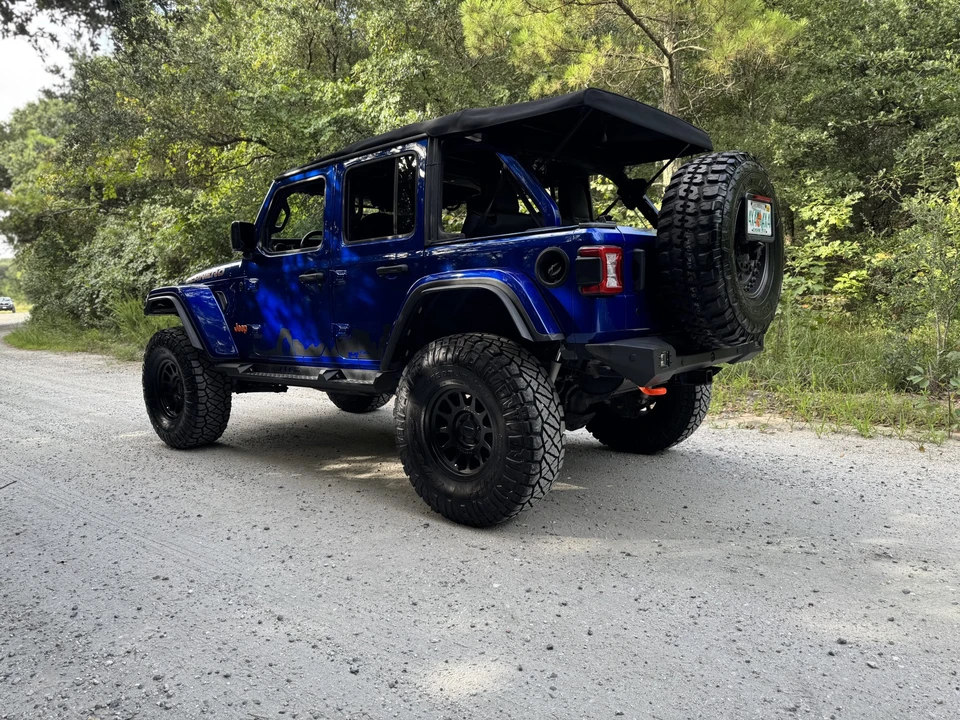 2018 Jeep JL Wrangler - Image 6 of 31